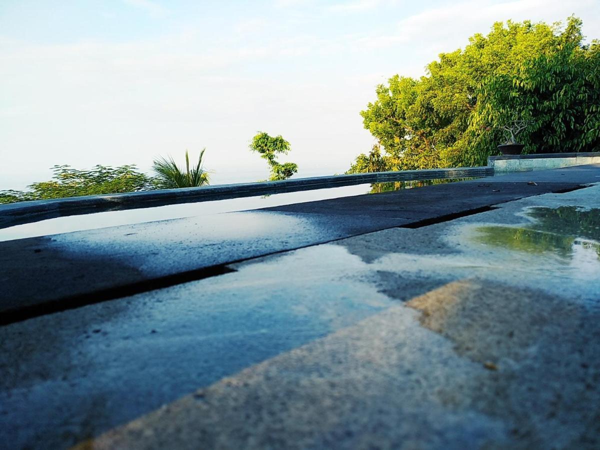 Villa Mimpi Manis Infinity Pool&180°Ocean View Amed Exteriér fotografie